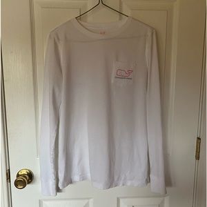 Vineyard vines LS tee white! Xs has front pocket! Pink whale! New without tag!